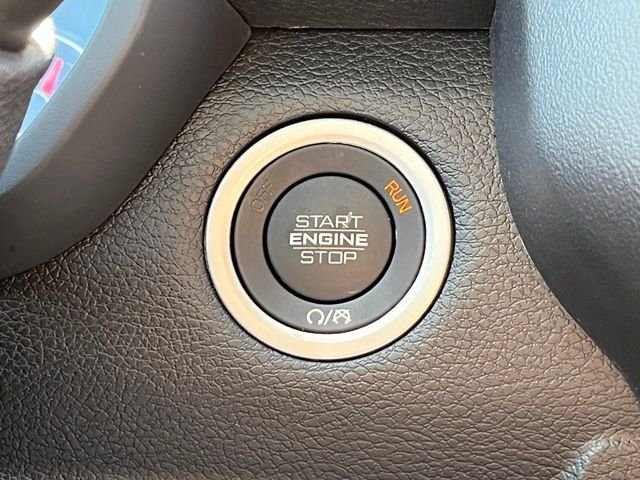 Certified Used 2025 White Ram Big Horn image 18
