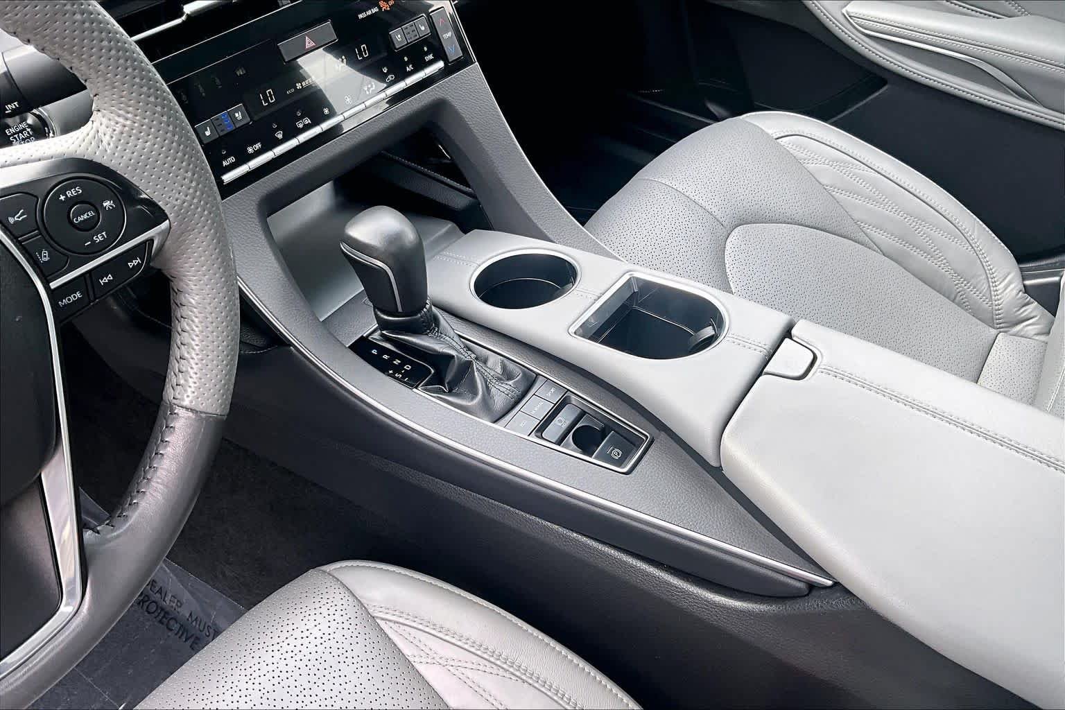 Used 2019 Harbor Gray Metallic Toyota Limited image 17