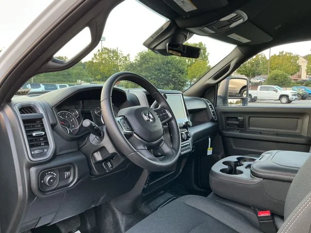 2027 RAM Ram 3500 Chassis Cab Tradesman - Photo 16