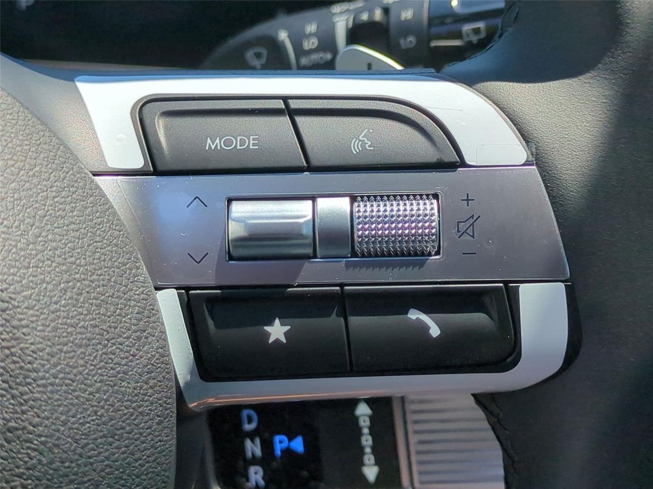 New 2026 Ecotronic Gray Hyundai Limited FWD image 21