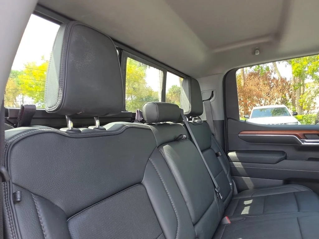 Used 2023 Summit White GMC Denali image 15