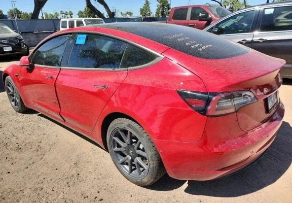 Used 2020 Red Tesla Long Range image 5