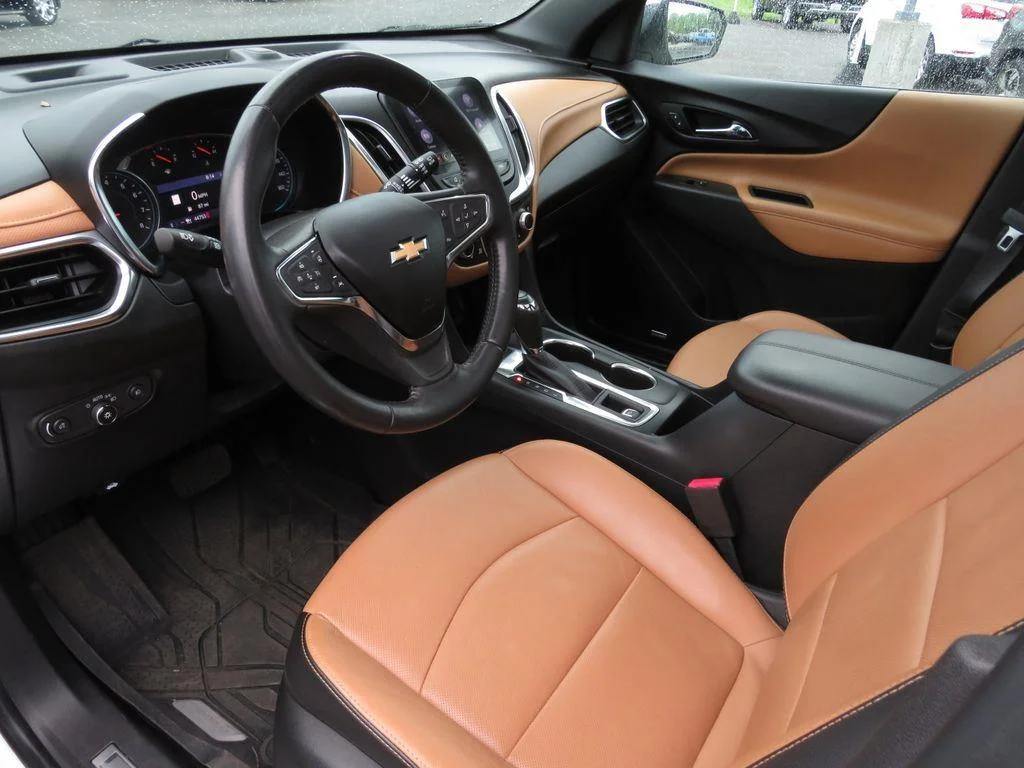 Used 2021 Pearl Chevrolet Premier image 22