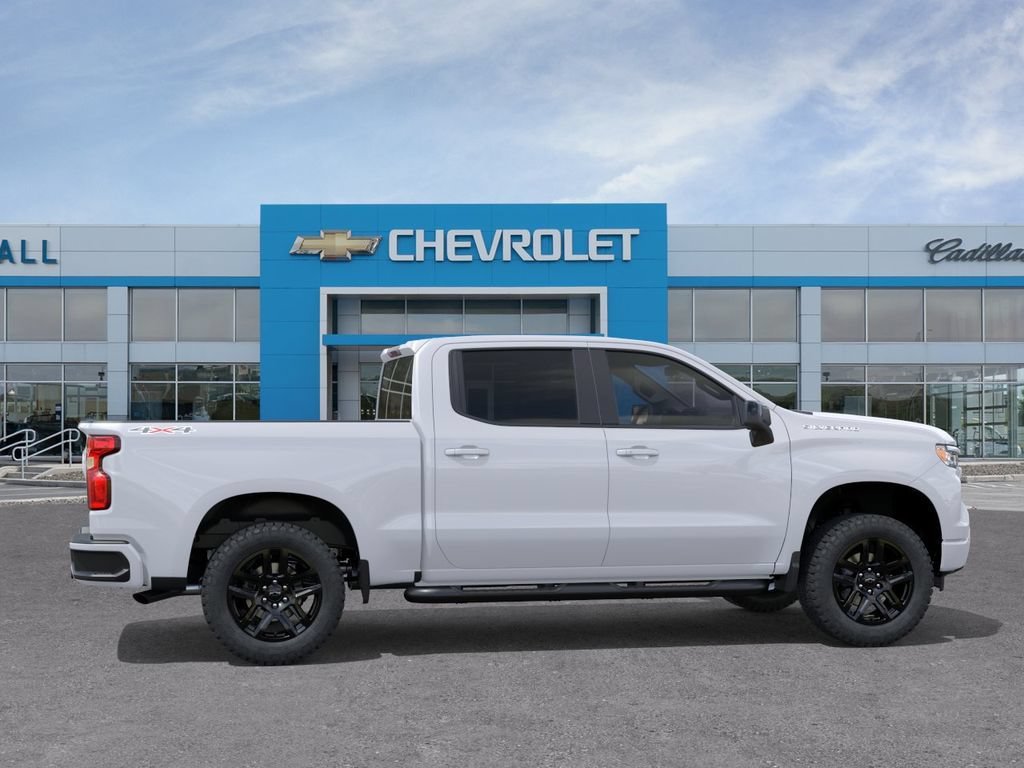 New 2026 Summit White Chevrolet RST image 5