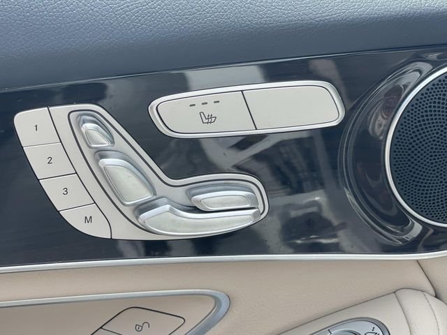 Used 2022 White Mercedes-Benz GLC 300 image 18