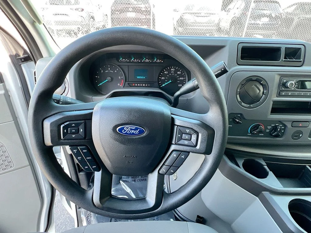 2025 Ford E-Series Cutaway Base - Photo 24