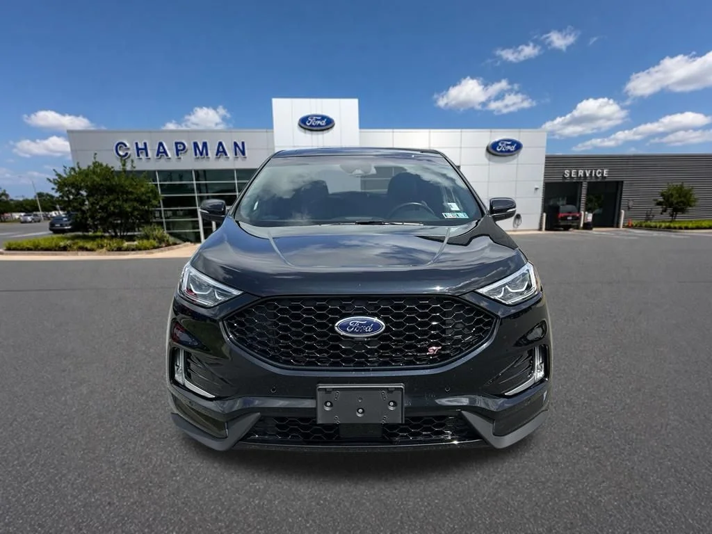 Used 2019 Black Metallic Ford ST image 9