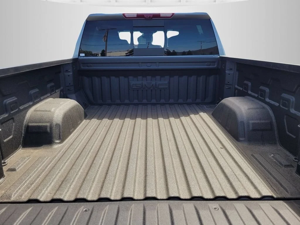 2026 GMC Sierra 1500 AT4 - Photo 7