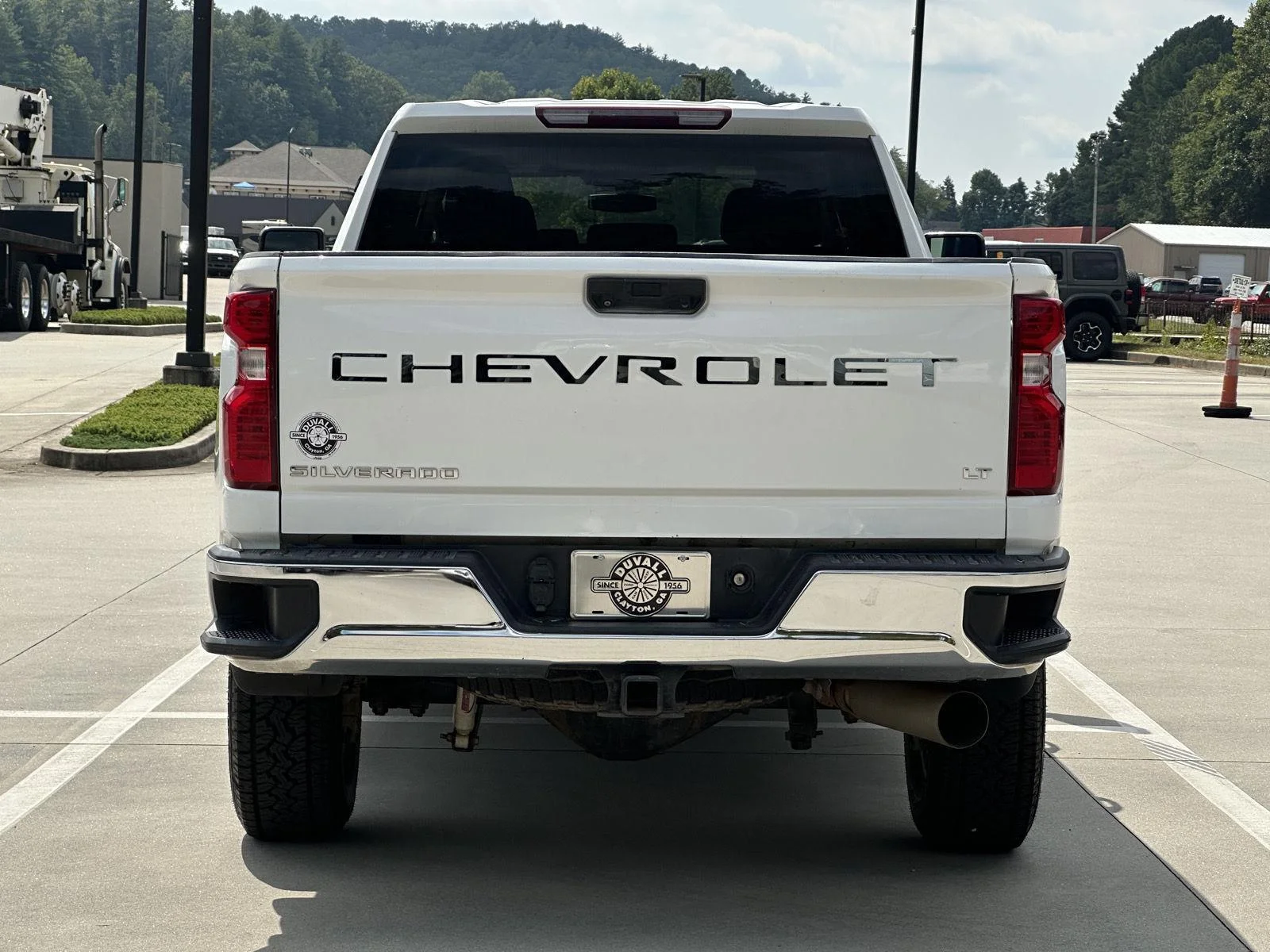 Used 2021 Summit White Chevrolet LT image 6
