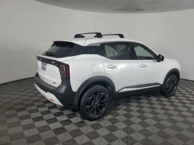 New 2026 Aspen White TriCoat Nissan SR image 8