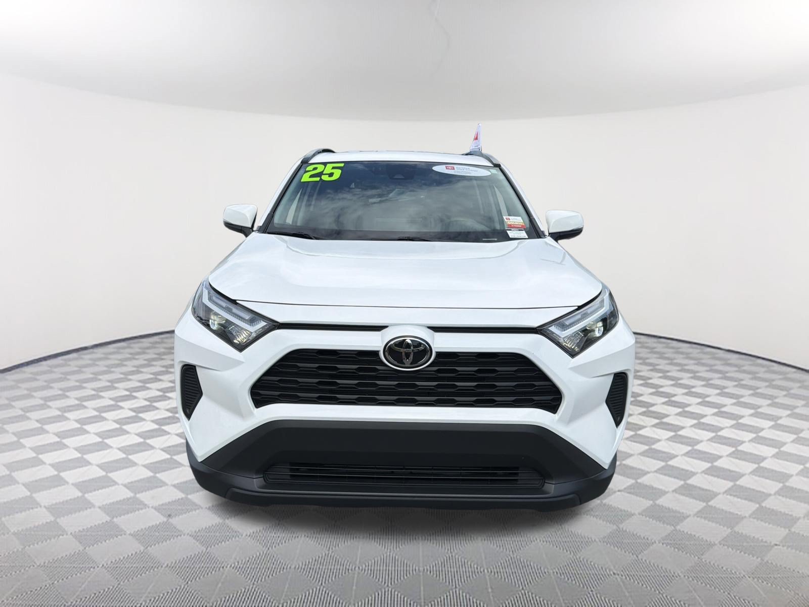 Certified Used 2025 Ice Cap Toyota XLE image 2