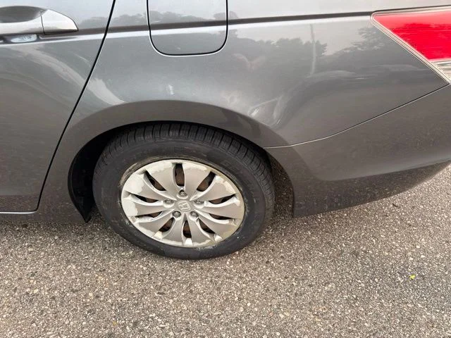 Used 2012 Silver Honda LX image 12