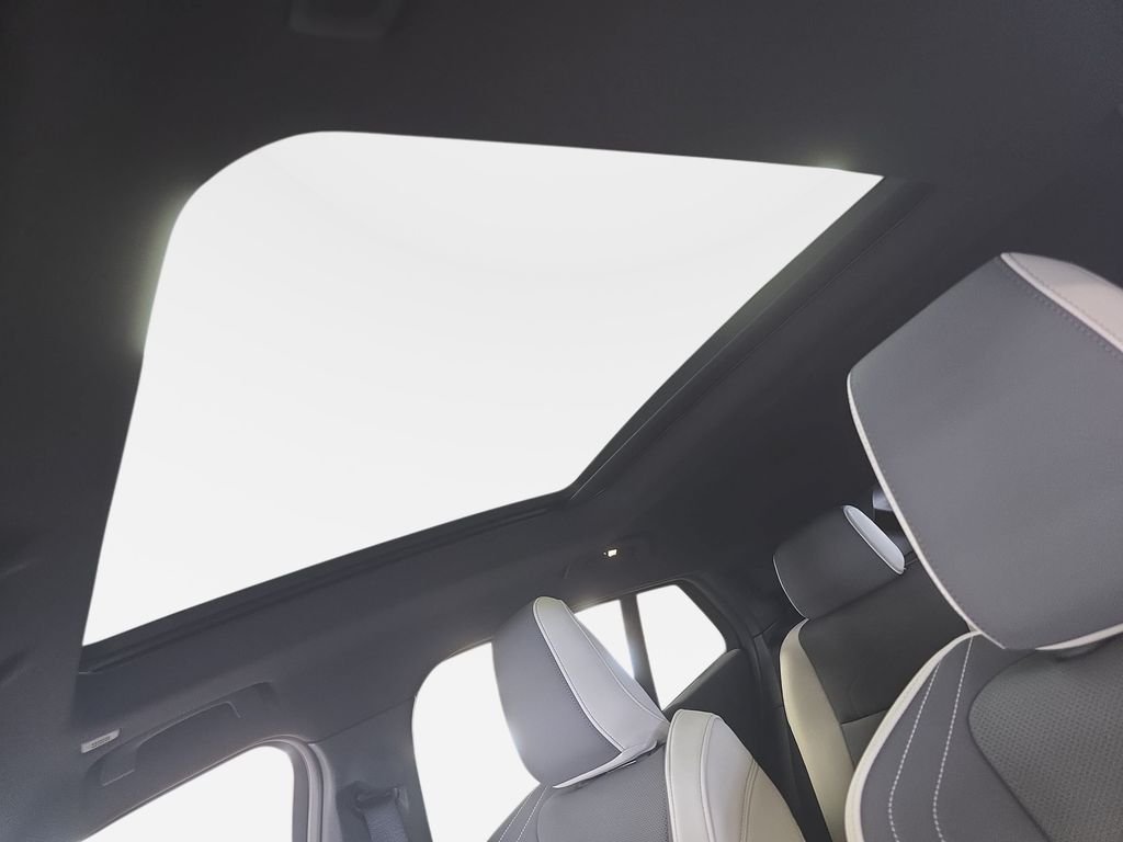 New 2026 Brooklyn Grey Metallic BMW xDrive28i image 15
