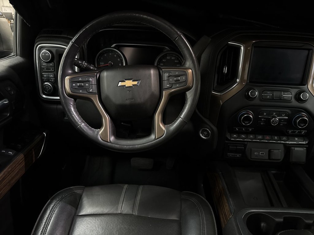Used 2020 Black Chevrolet High Country image 21