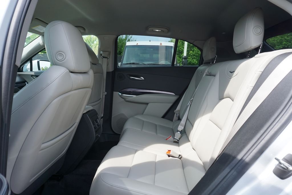 Used 2022 Radiant Silver Metallic Cadillac Luxury image 39