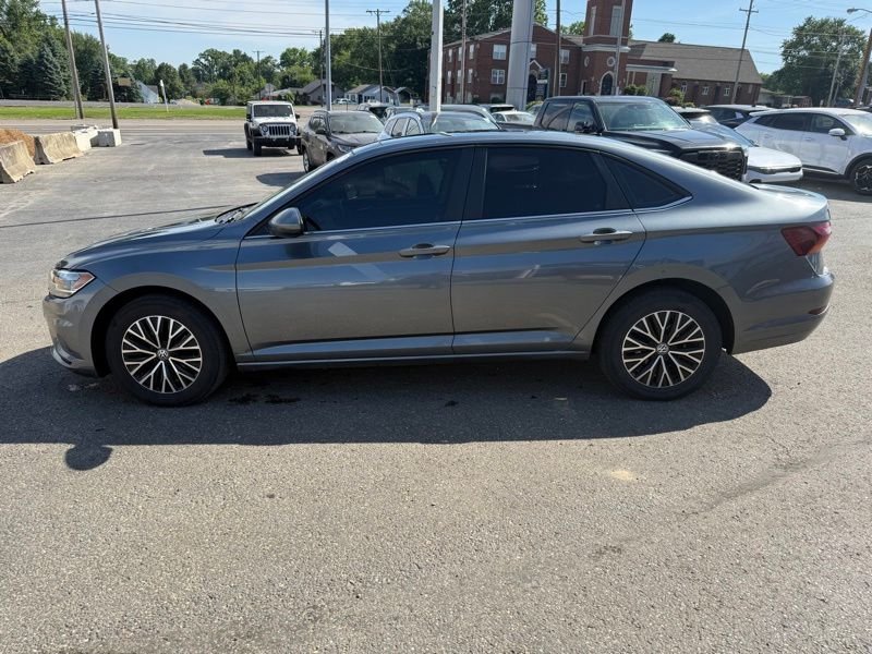Used 2019  Volkswagen 1.4T SE image 4