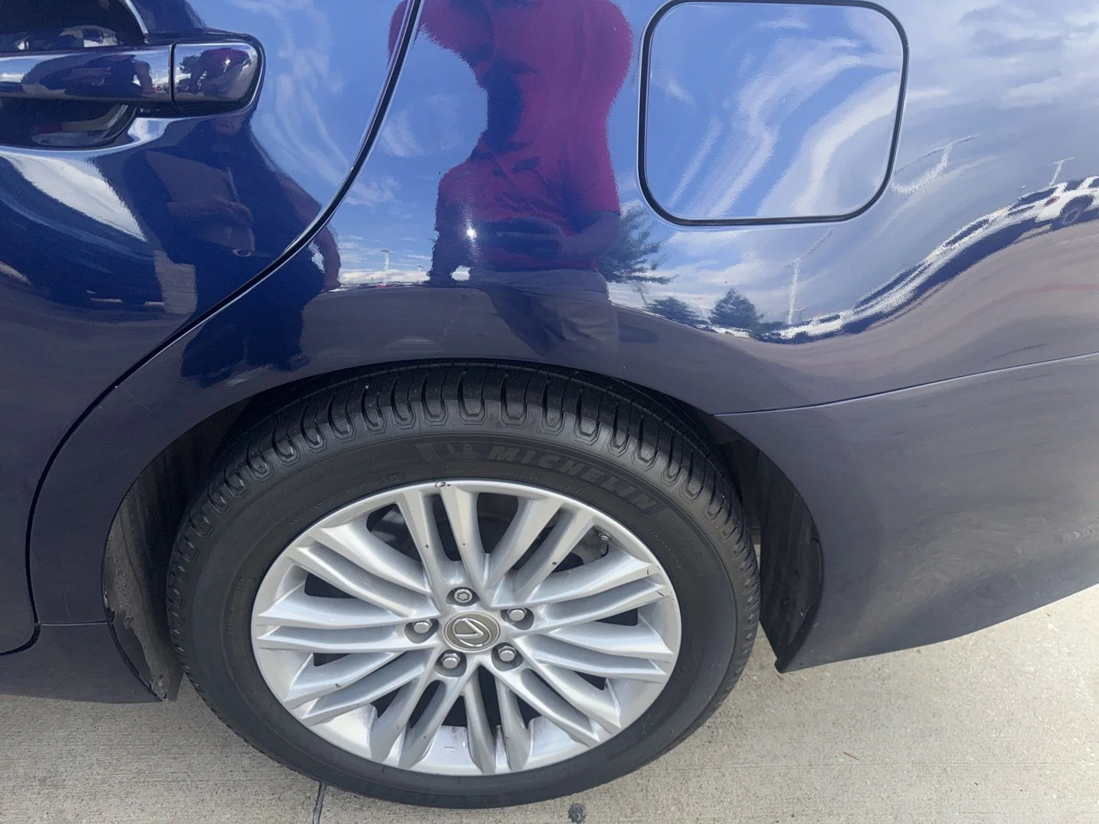 Used 2014 Blue Lexus 350 image 9