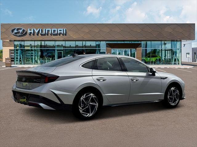 New 2026 Aero Silver Hyundai SEL Sport image 8