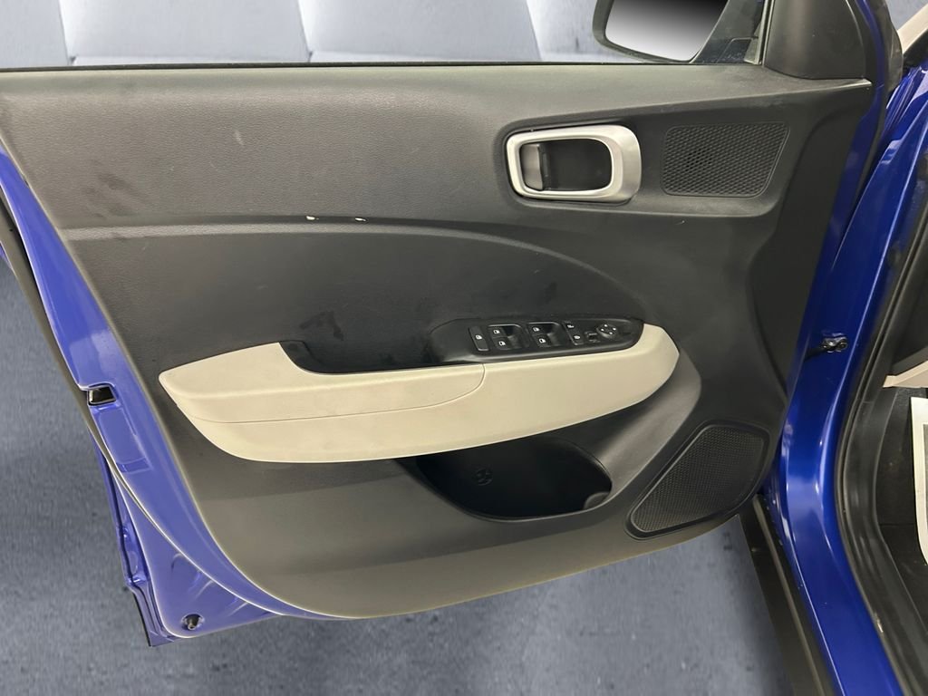Used 2024 Blue Hyundai SEL image 12