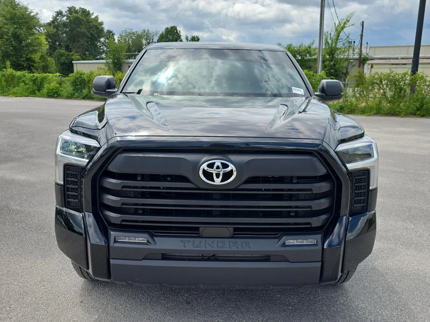 Used 2025 Midnight Black Metallic Toyota SR5 image 9