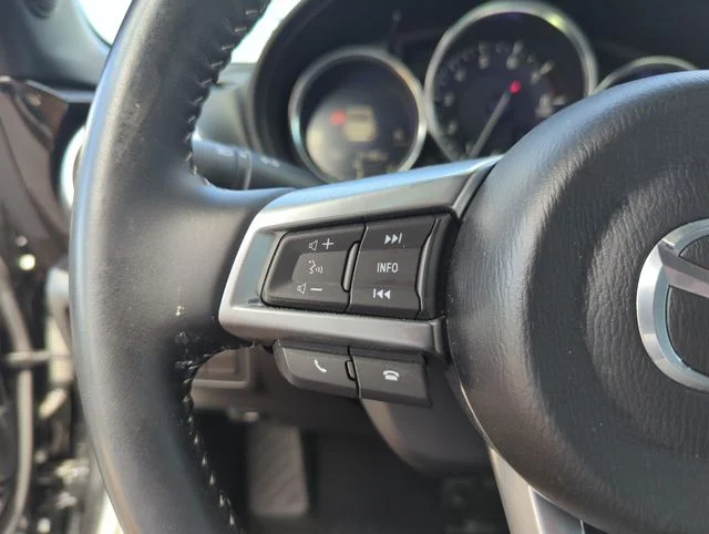 Used 2021 Black Mazda Grand Touring image 31
