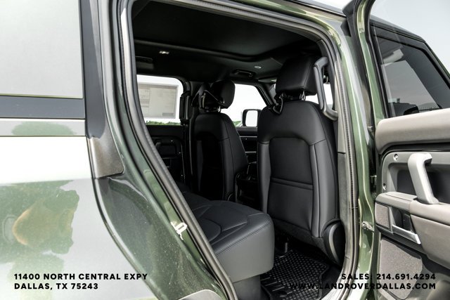 New 2026 Woolstone Green Metallic Land Rover S image 38