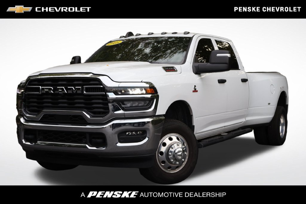 2025 RAM 3500 Pickup