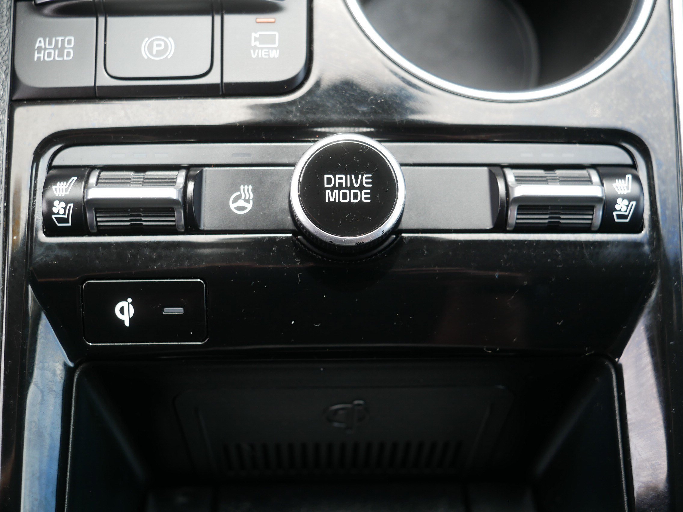 Used 2023 Ebony Black Kia EX image 31