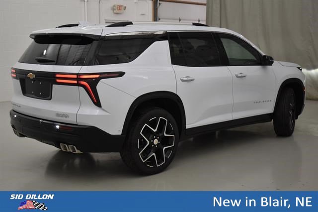 New 2026 Polar White Tricoat Chevrolet High Country image 15