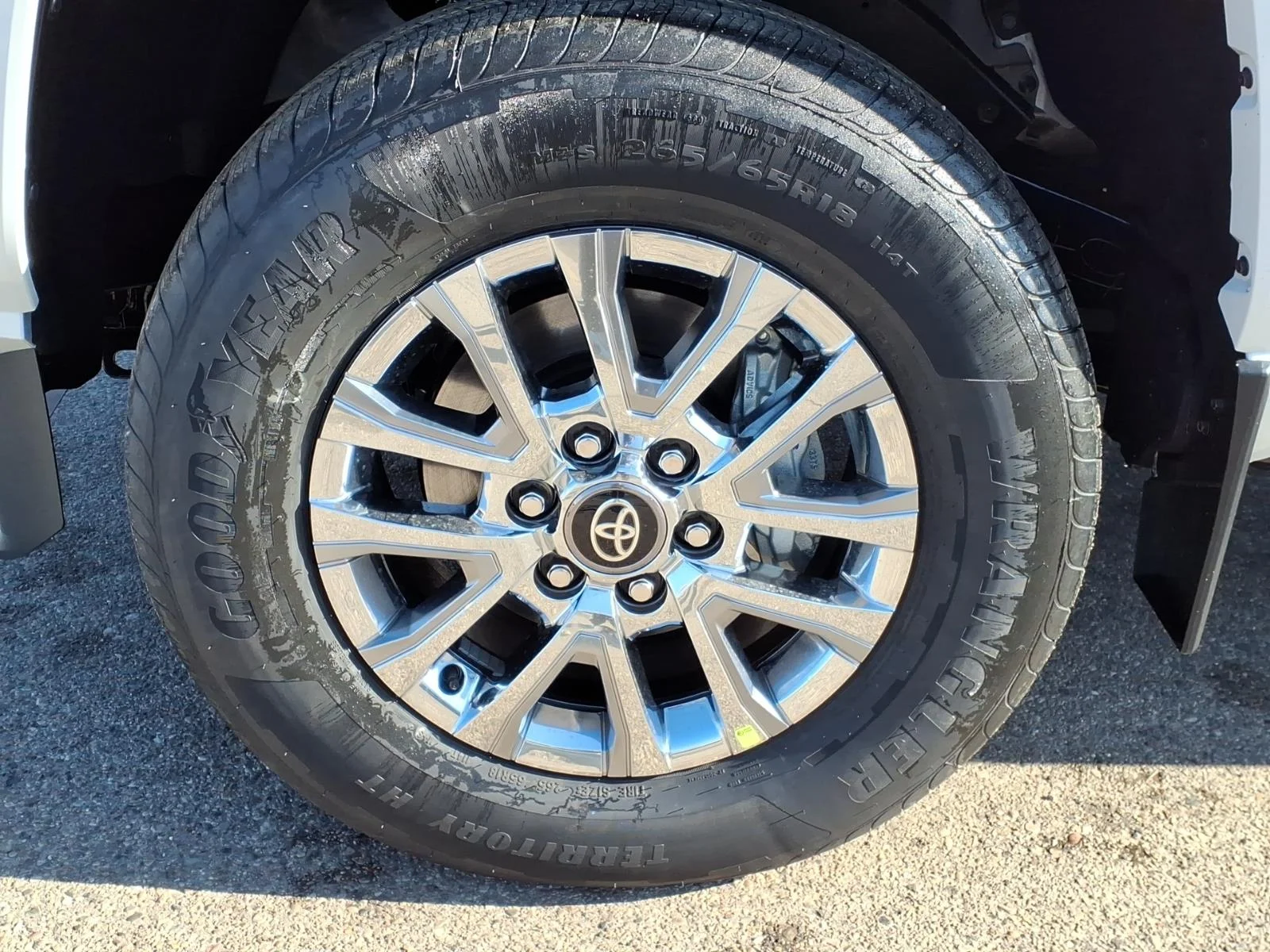 2026 Toyota Tacoma Limited - Photo 4