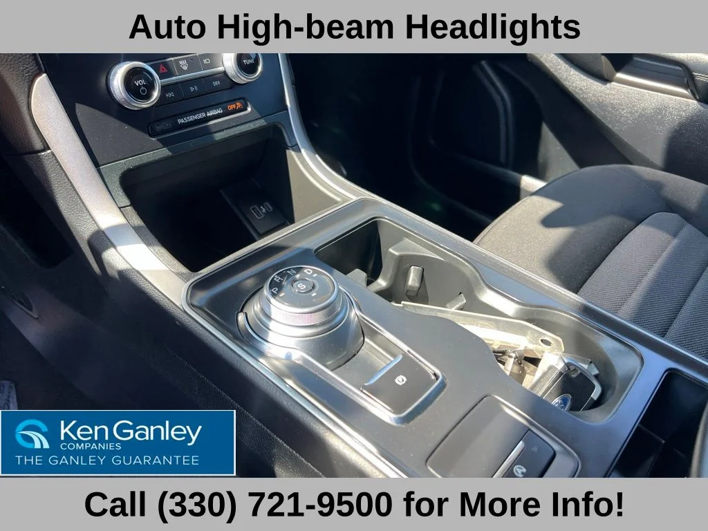 Used 2022 Black Ford SE image 34