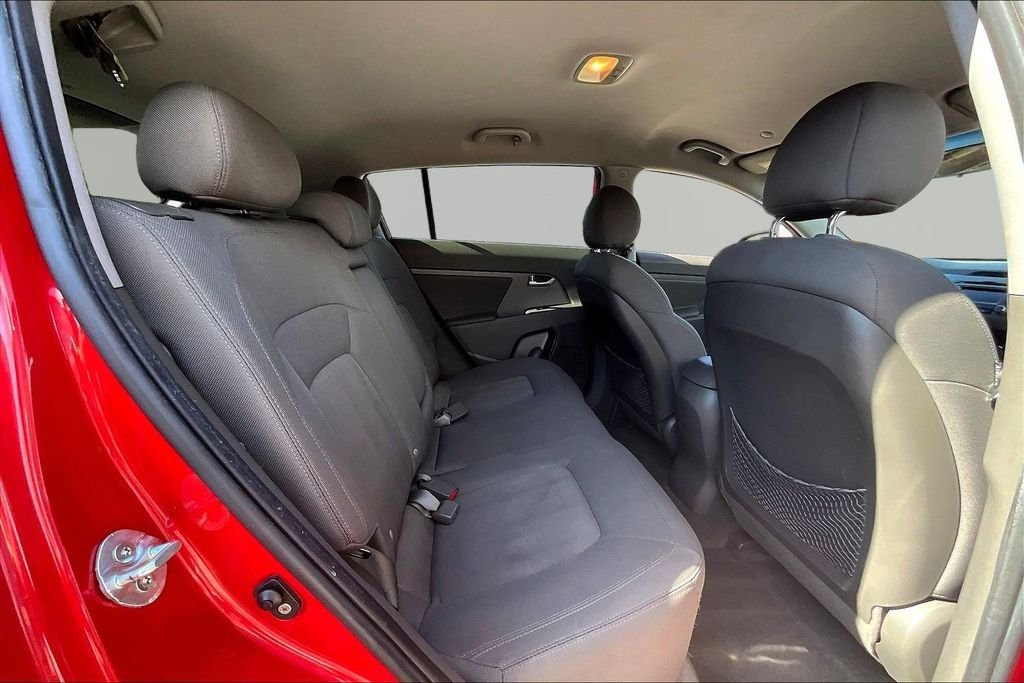 Used 2011 Red Kia LX image 23