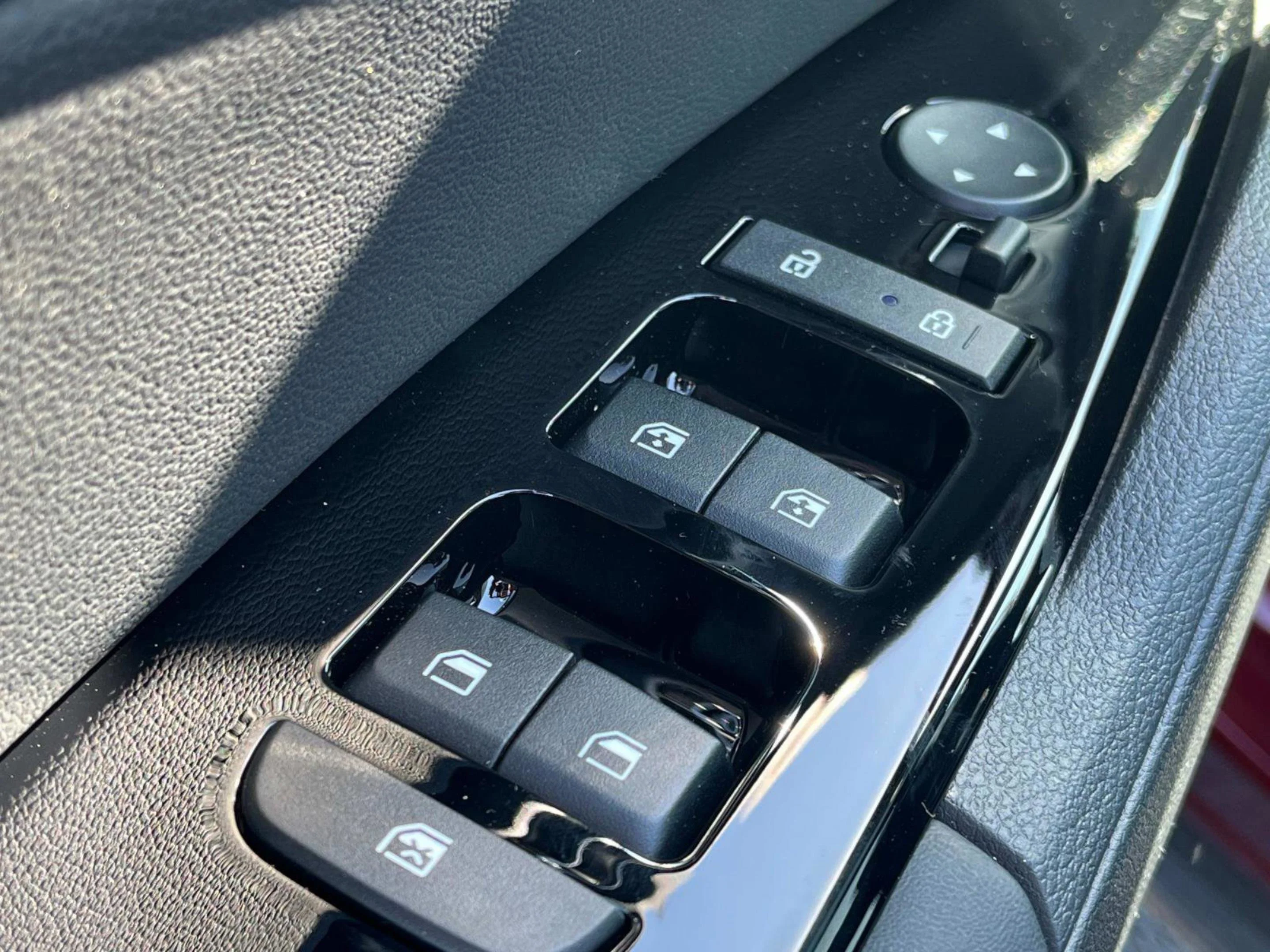 2025 Kia Sportage X-Line - Photo 23