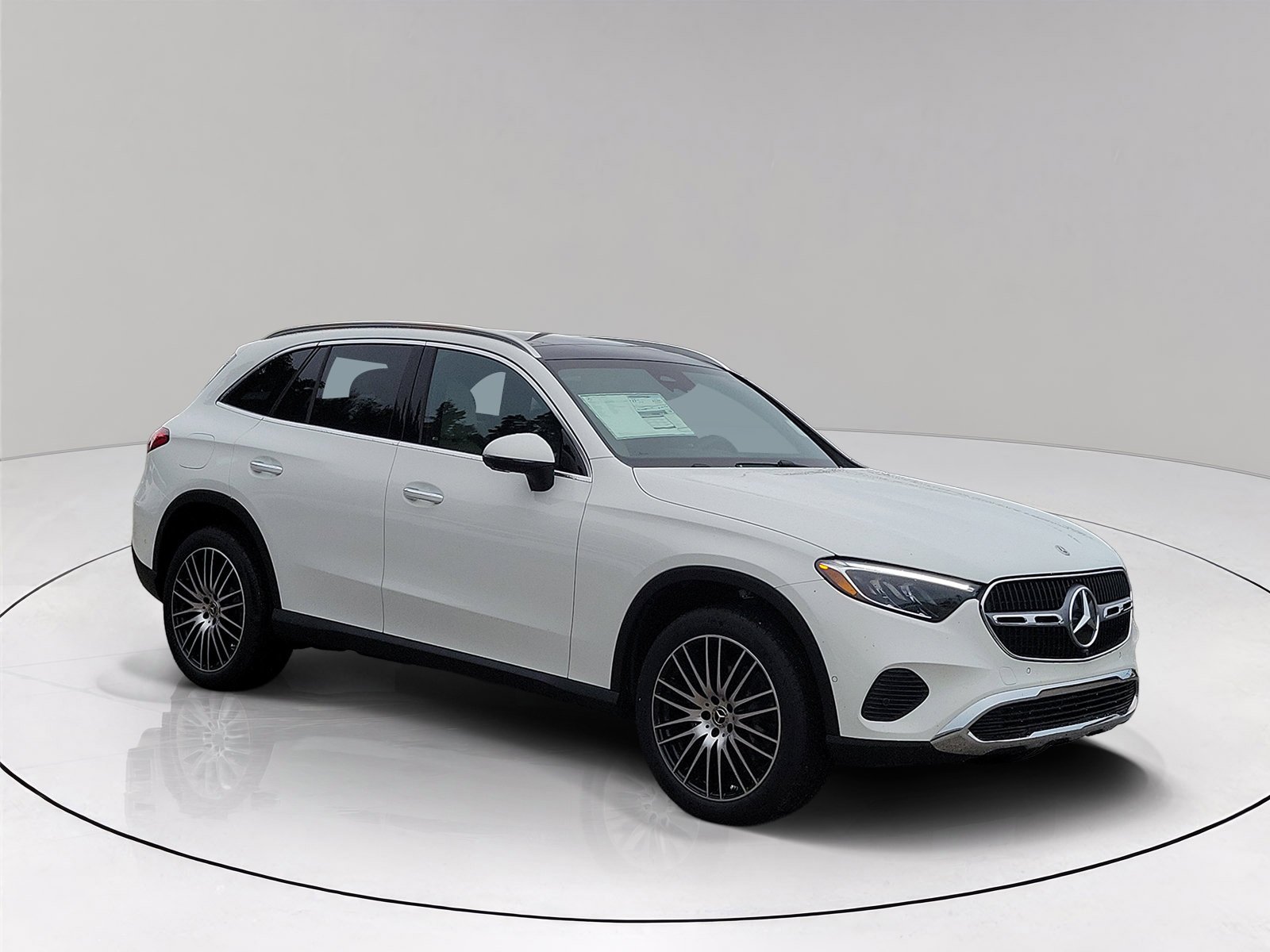 New 2027 Polar White Mercedes-Benz GLC 300 image 1