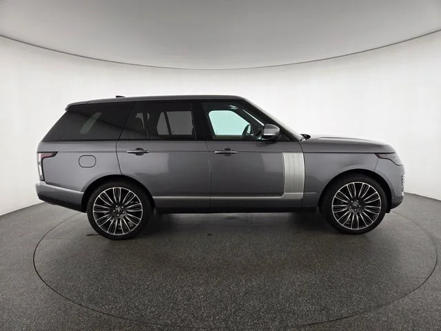 Used 2022 Eiger Grey Metallic Land Rover Westminster image 6