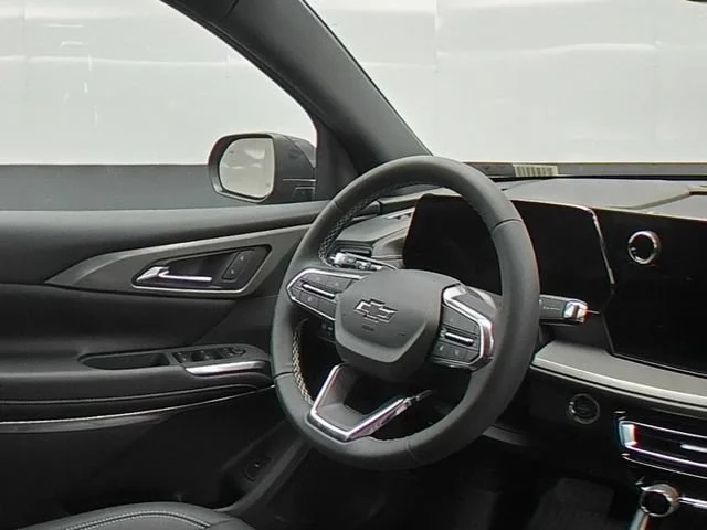 New 2027 Mosaic Black Metallic Chevrolet LT image 35