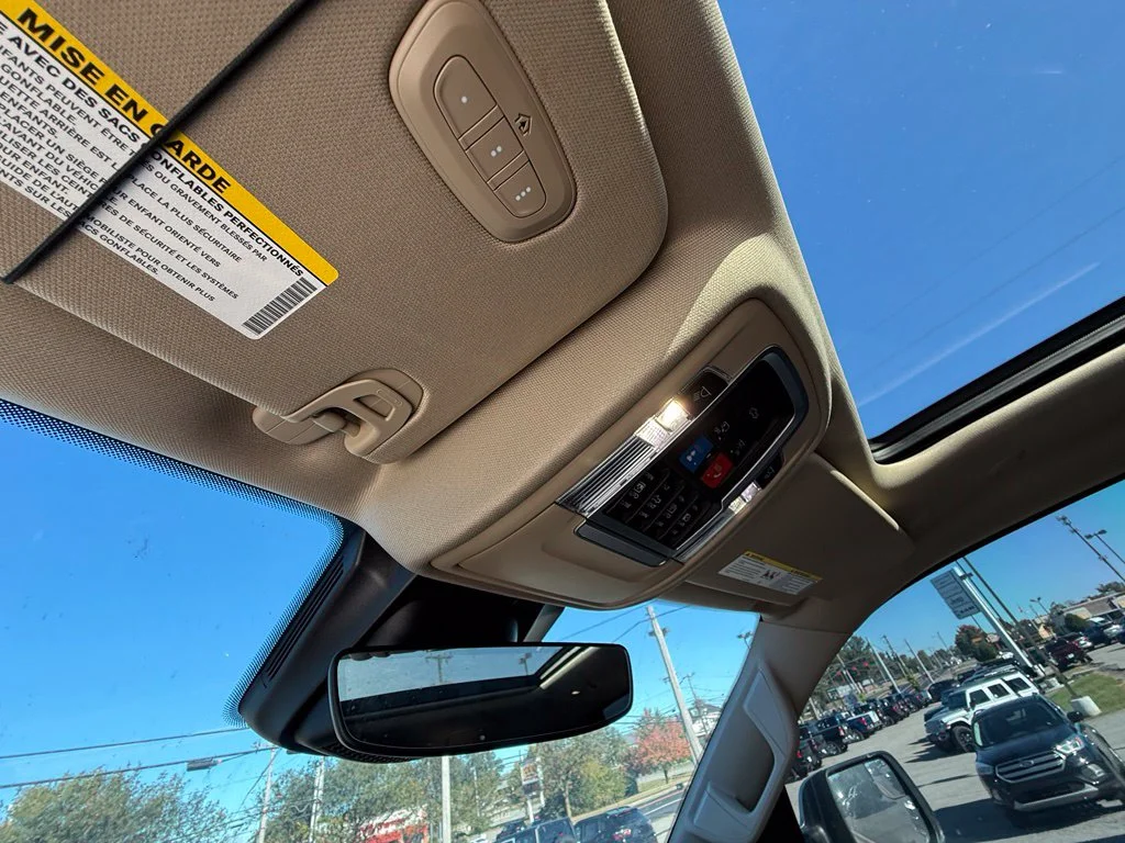 Used 2021 Black Ram Laramie image 24