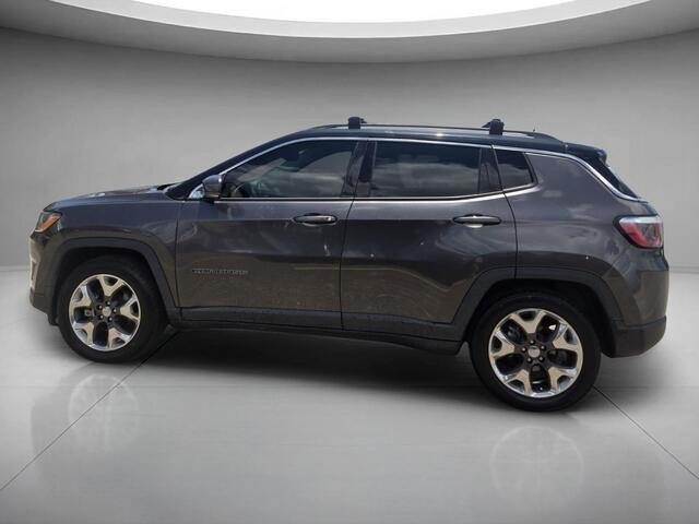 Used 2019 Granite Crystal Metallic Clearcoat Jeep Limited image 2