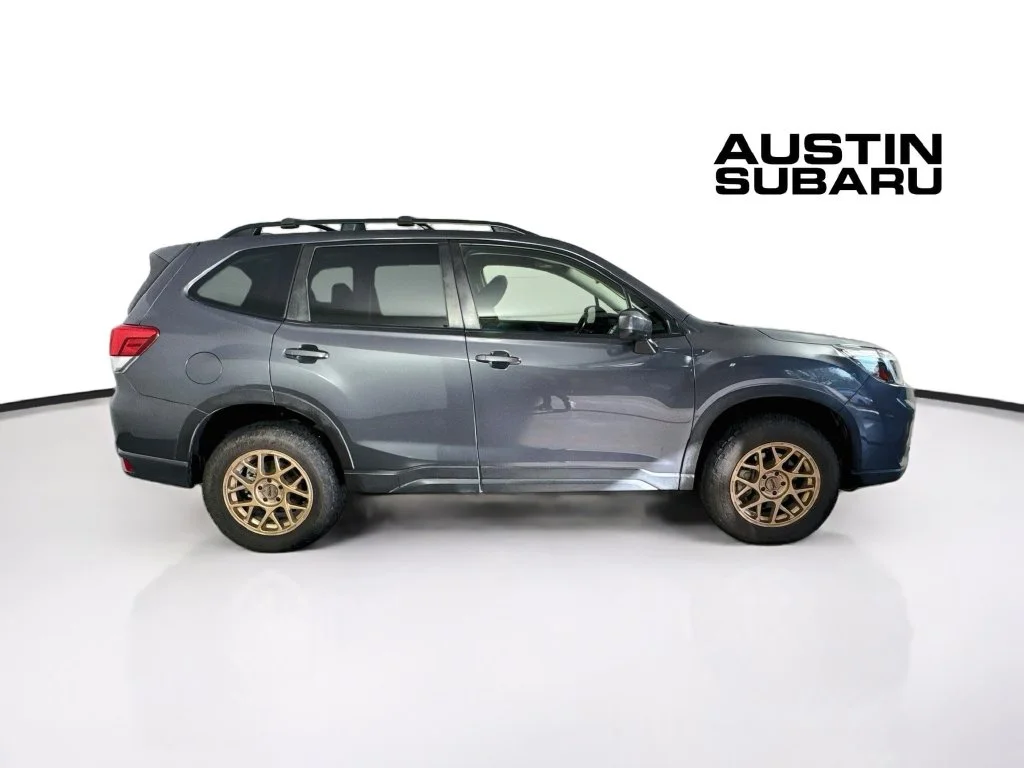 Used 2021 Gray Subaru Premium image 8