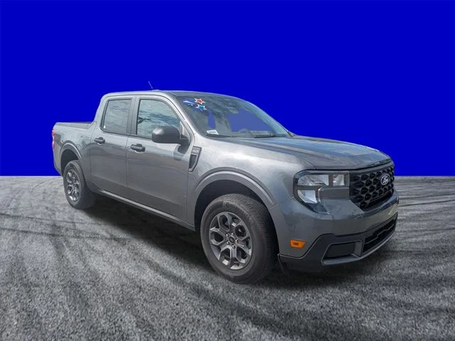 New 2026 Carbonized Gray Metallic Ford XLT image 2