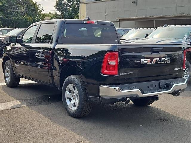 New 2026 Diamond Black Crystal Pearl-Coat Exterior Paint RAM BIG HORN image 5