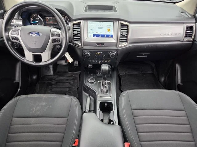 Used 2021 Black Ford XLT image 12