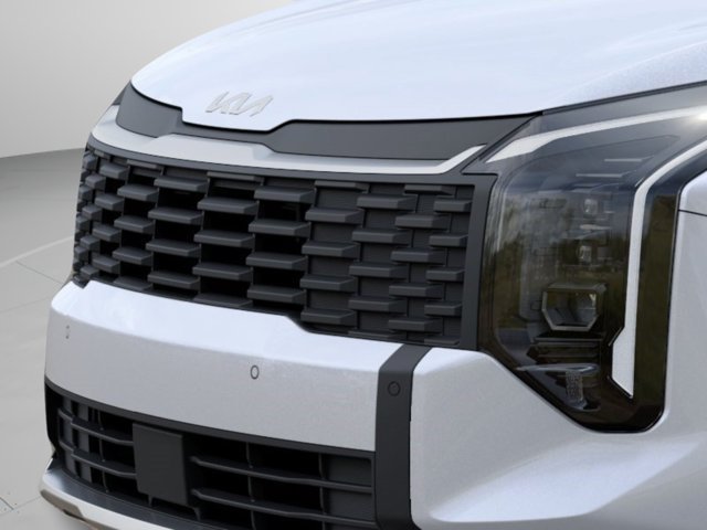 New 2027 White Kia LX image 27