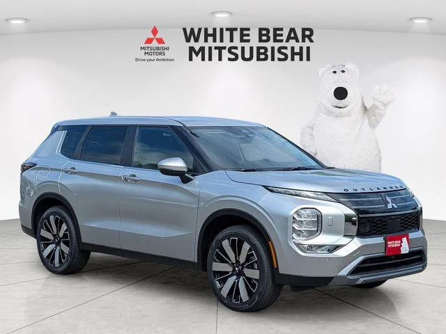 2026 Mitsubishi Outlander SE S-AWC's photo