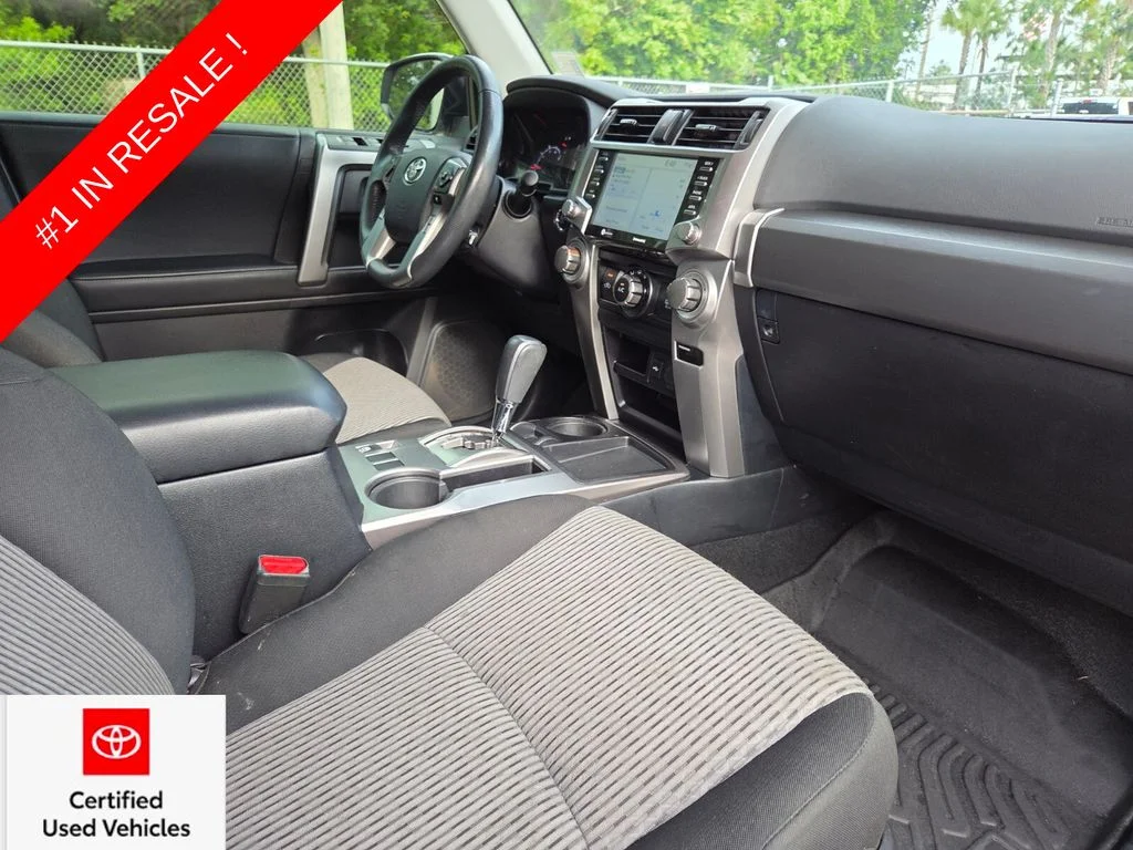 Used 2023 White Toyota SR5 image 13