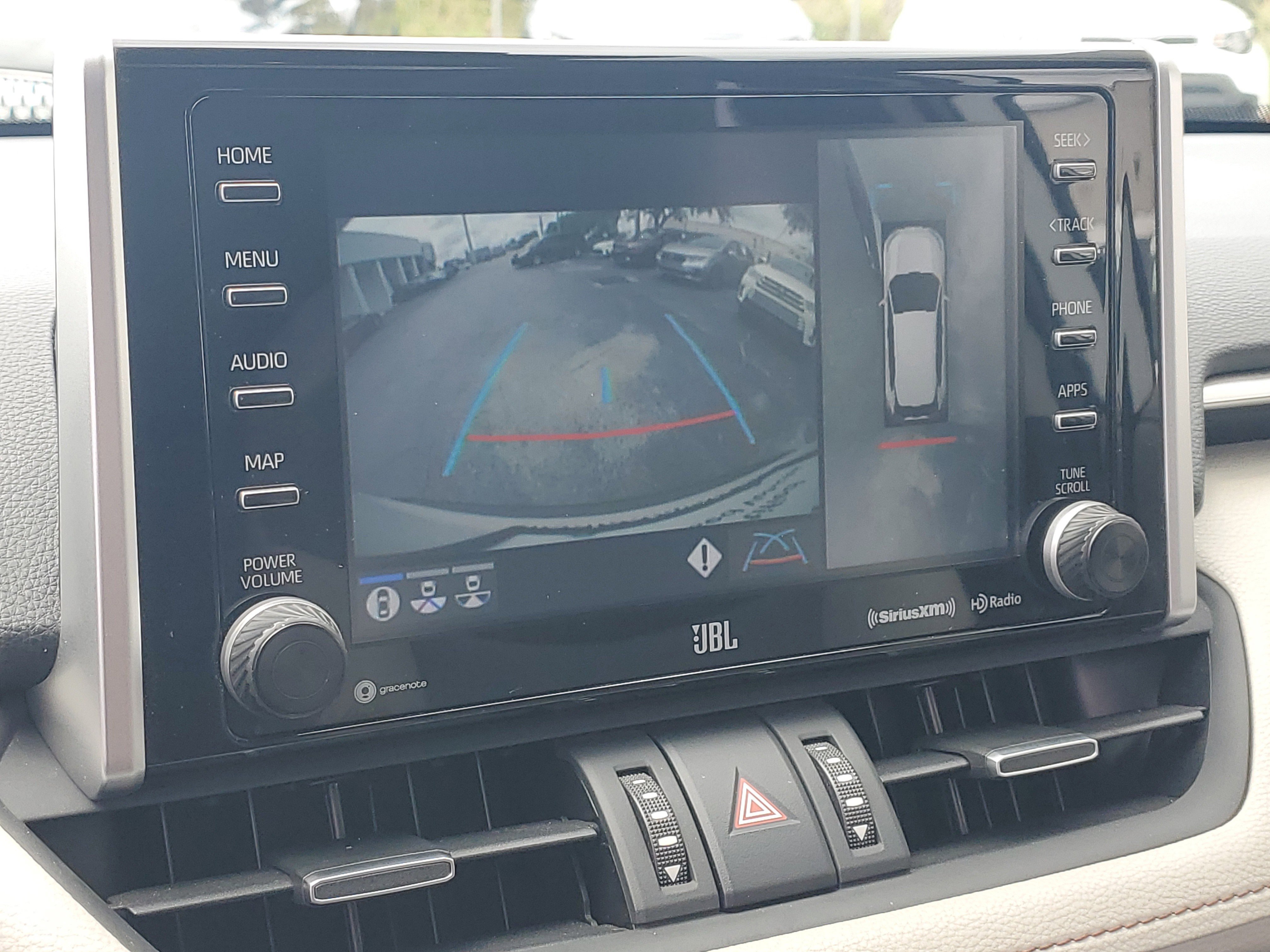 Used 2020 Blizzard Pearl Toyota Hybrid Limited image 28