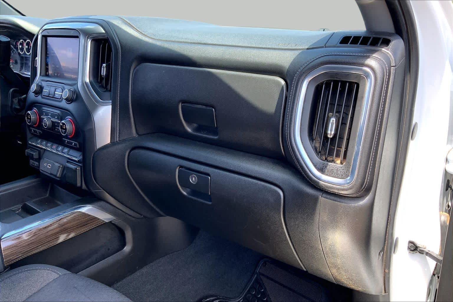 Used 2020 Summit White Chevrolet RST image 19