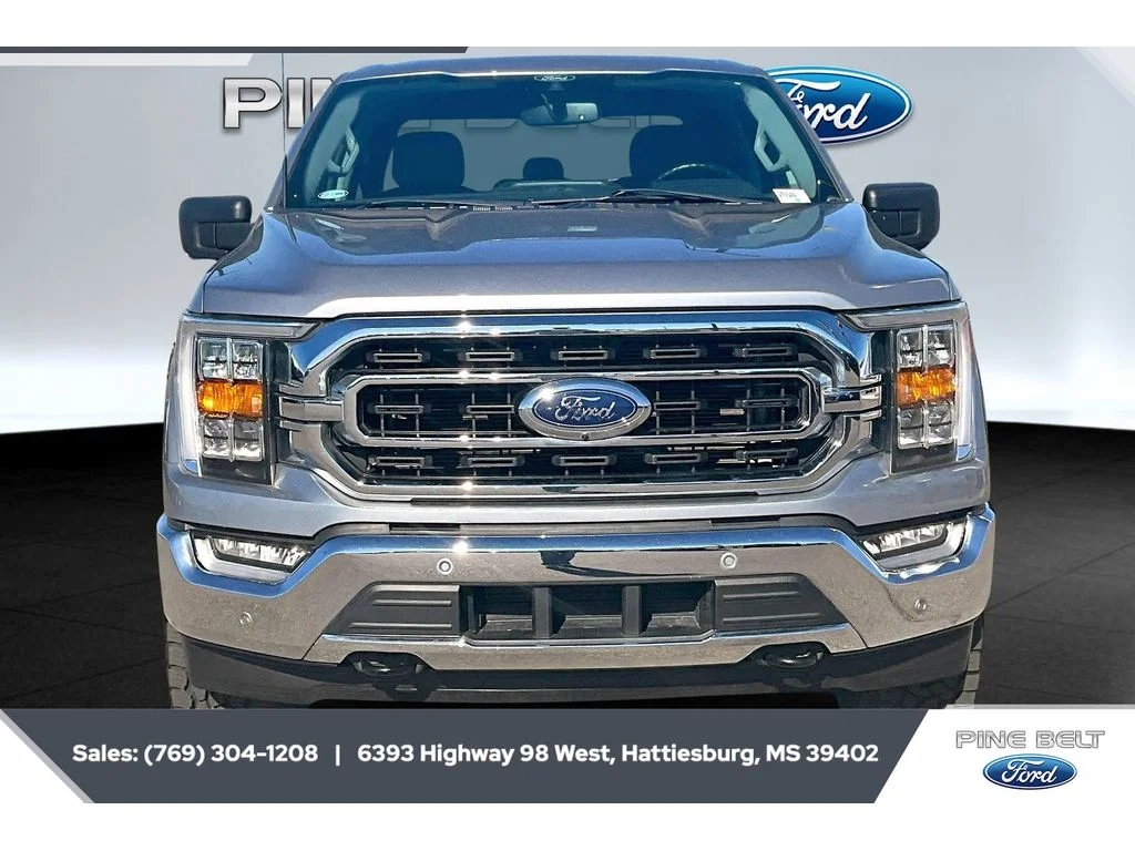 Used 2022 Iconic Silver Metallic Ford XLT image 3