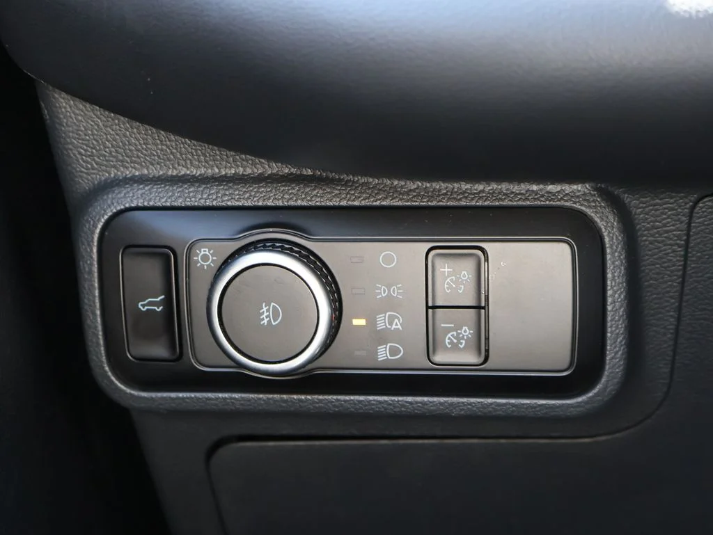 Used 2025 Gray Ford ST-Line image 33