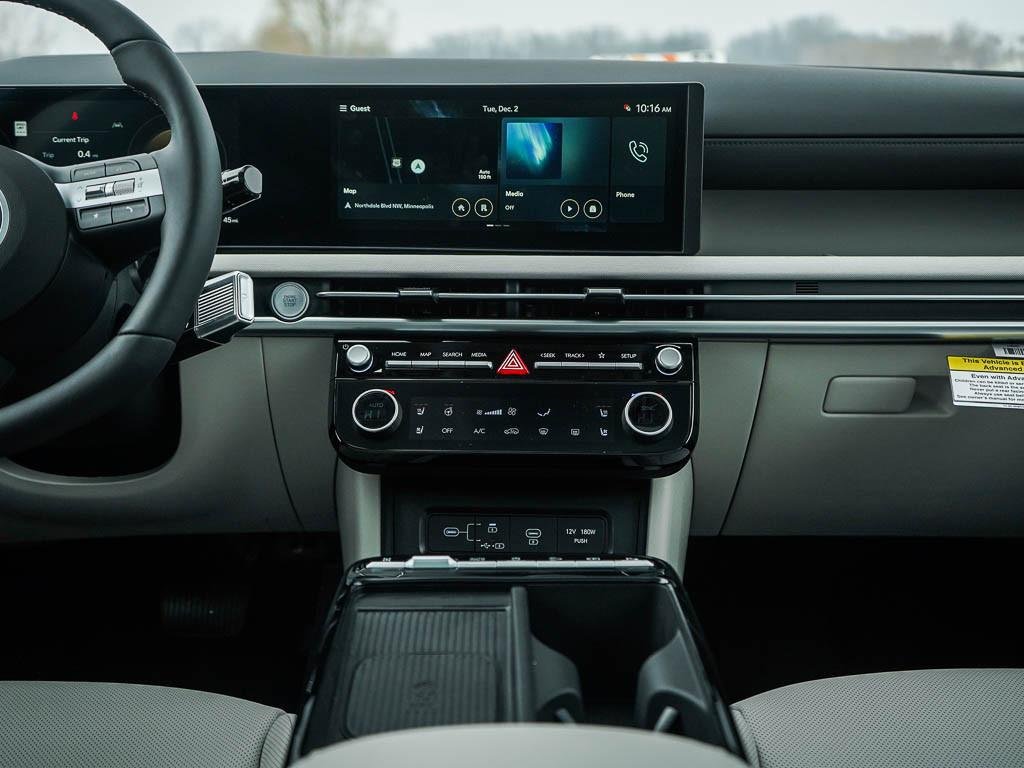 New 2026 Ecotronic Gray Hyundai Limited AWD image 42